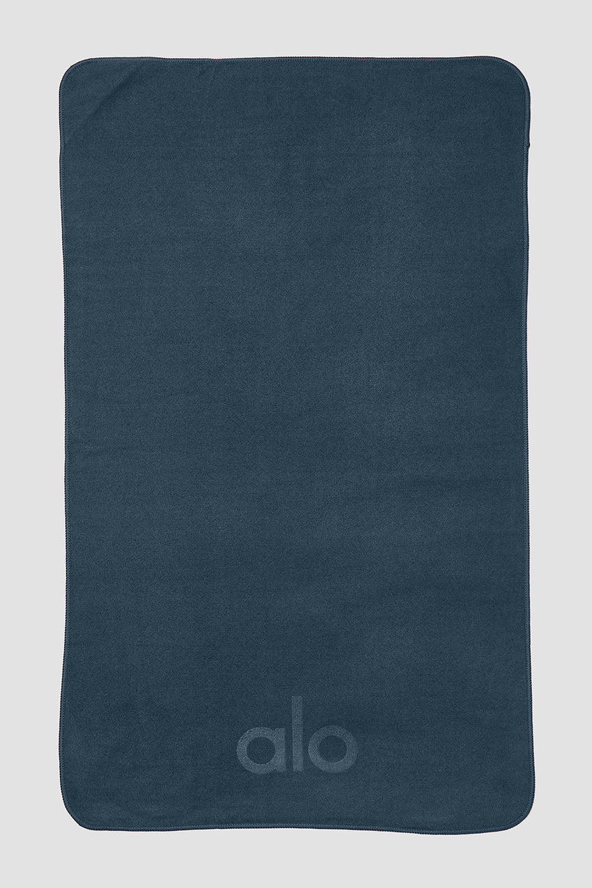 Performance No Sweat Hand Towel - Espresso