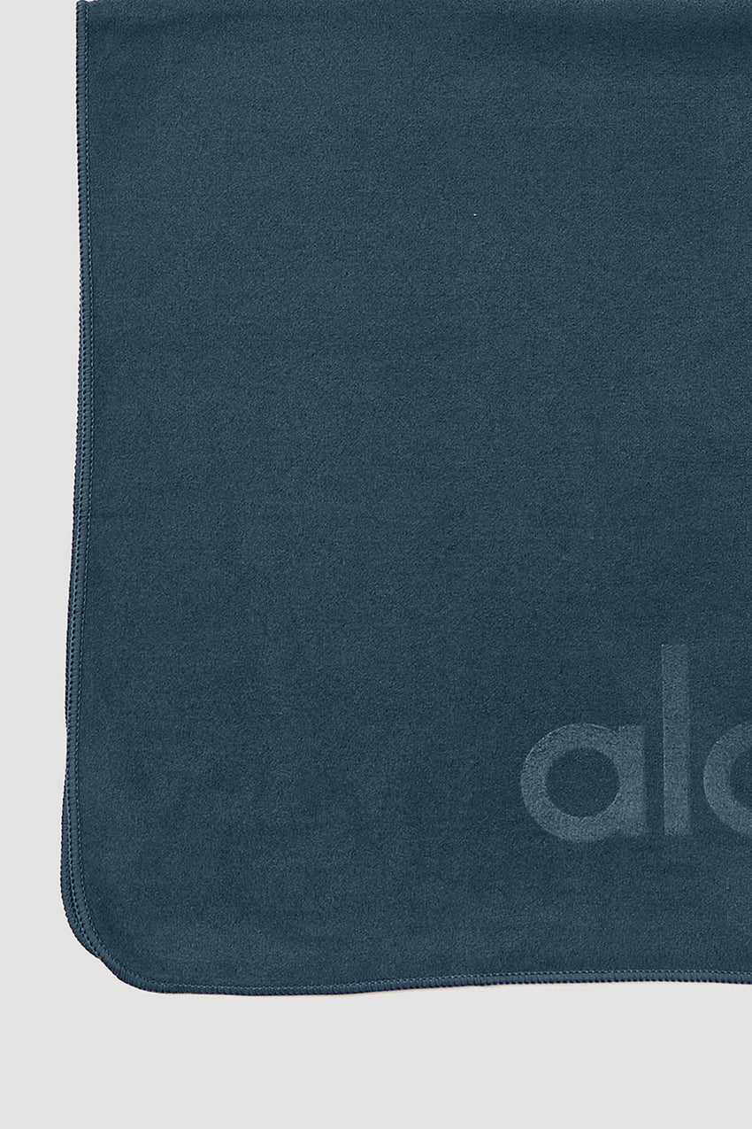 Performance No Sweat Hand Towel - Espresso