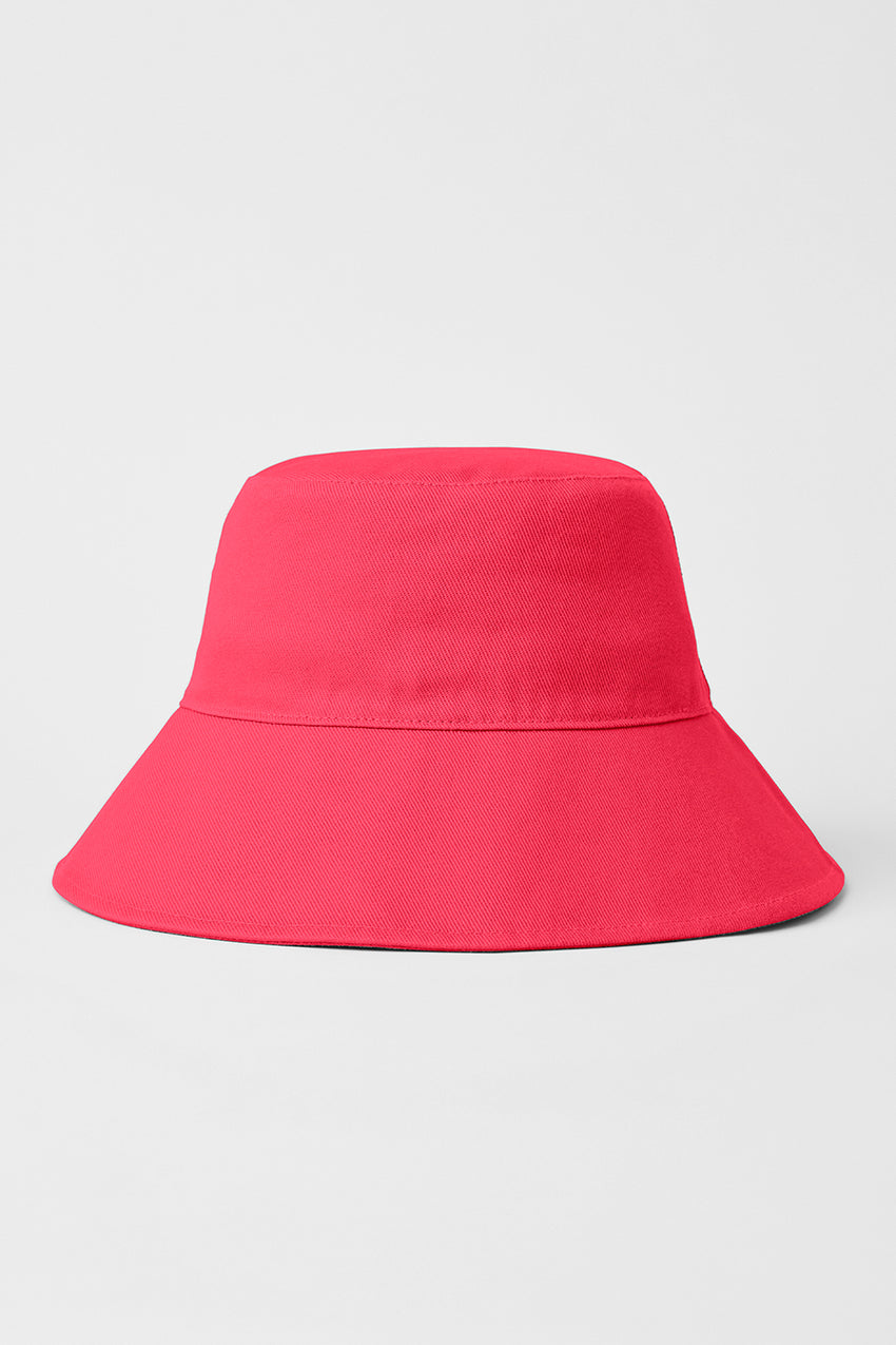 Weekender Bucket Hat - Candy Red