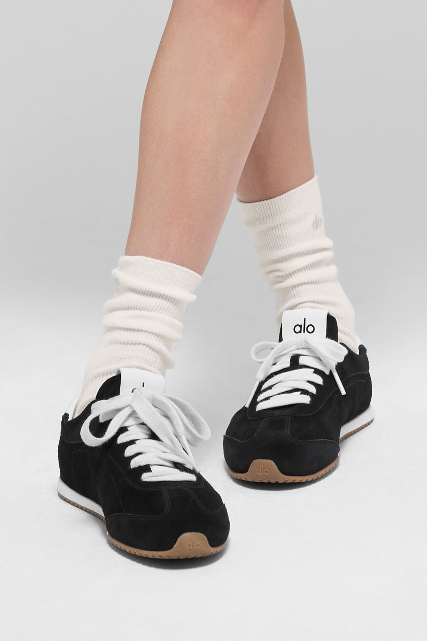Unisex Half-Crew Understated Sock - White