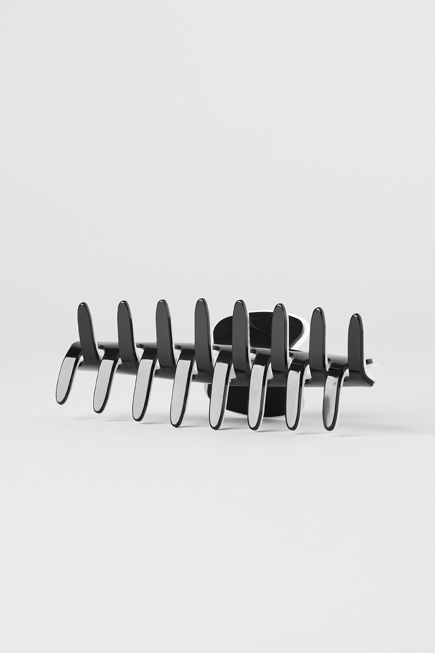 Outline Claw Clip - Black/White