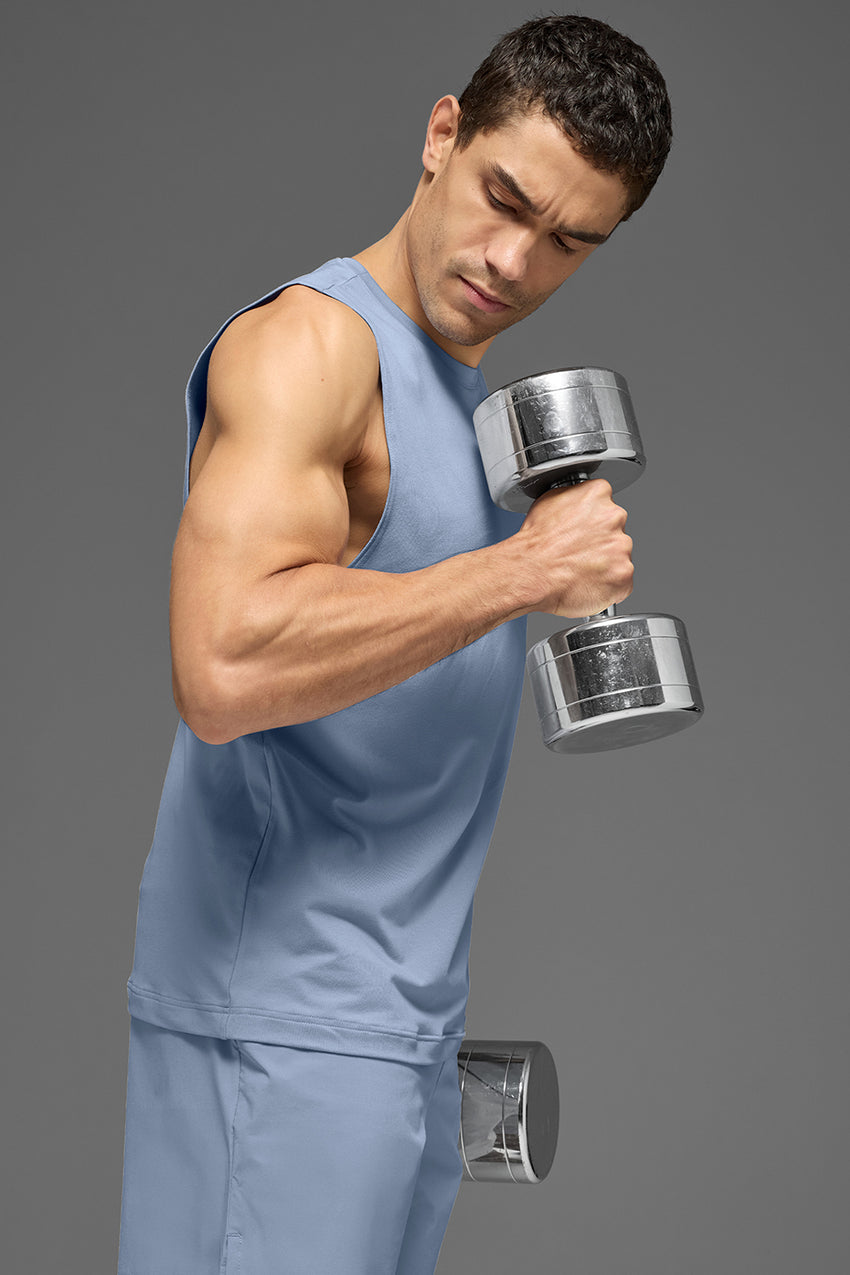 Conquer Muscle Tank - Black