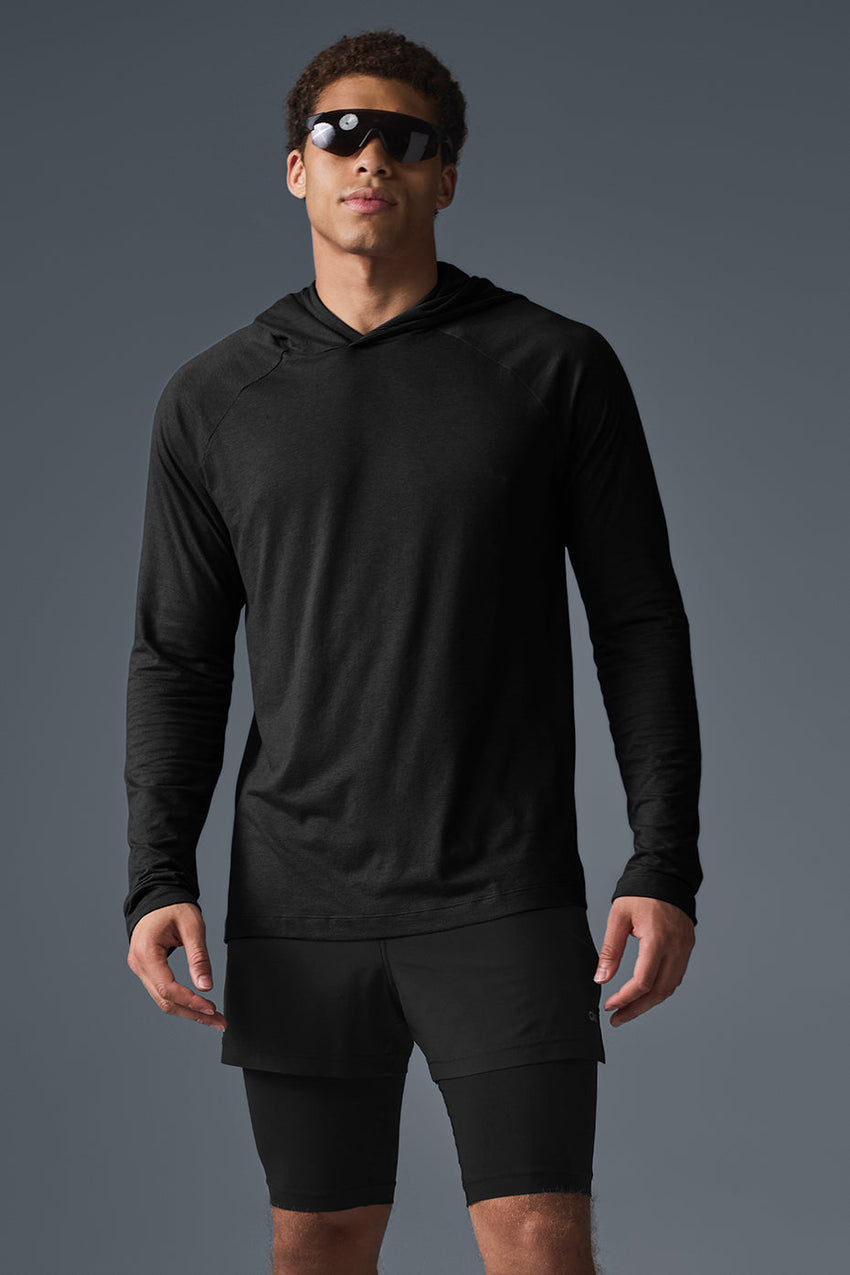 Core Hooded Runner - White