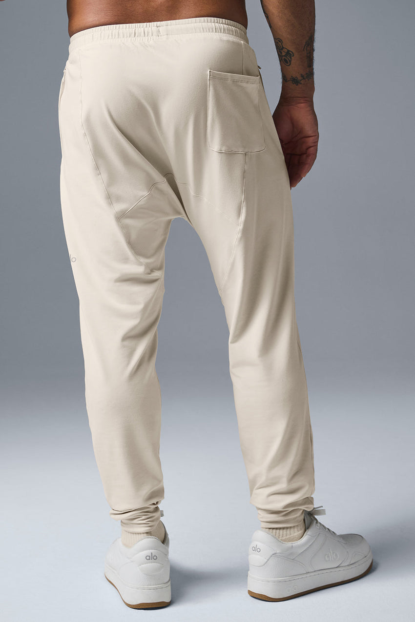 Conquer Revitalize Pant - Black