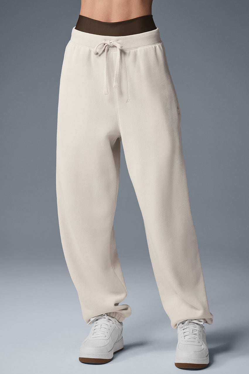 Triumph Restore Sweatpant - Black
