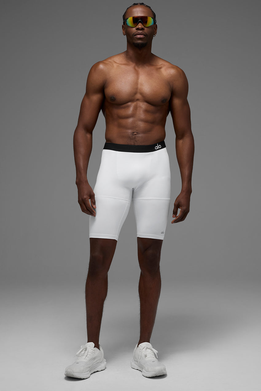 9" Flight Compression Short - Black