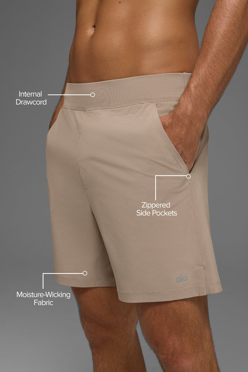 7" Repetition Short - Black