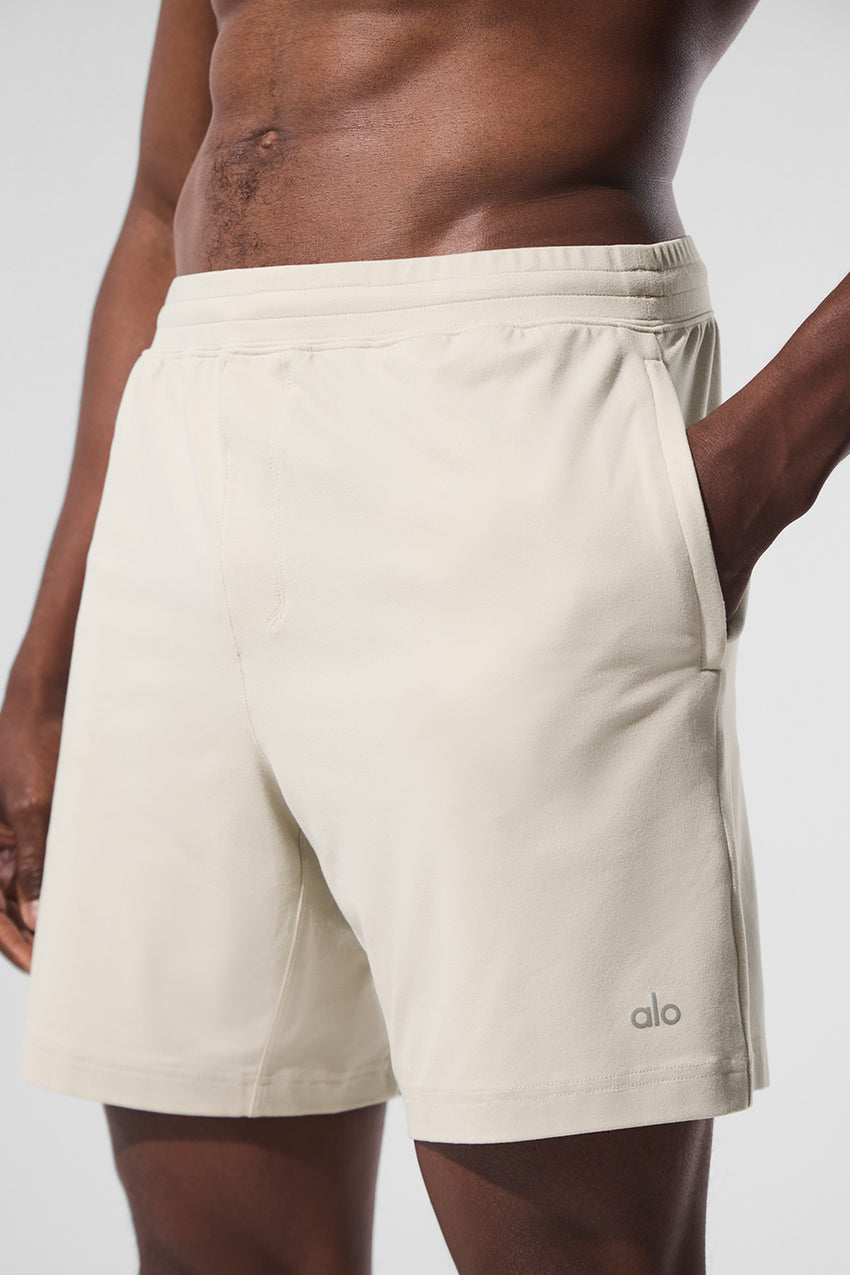 7" Conquer React Performance Short - Black