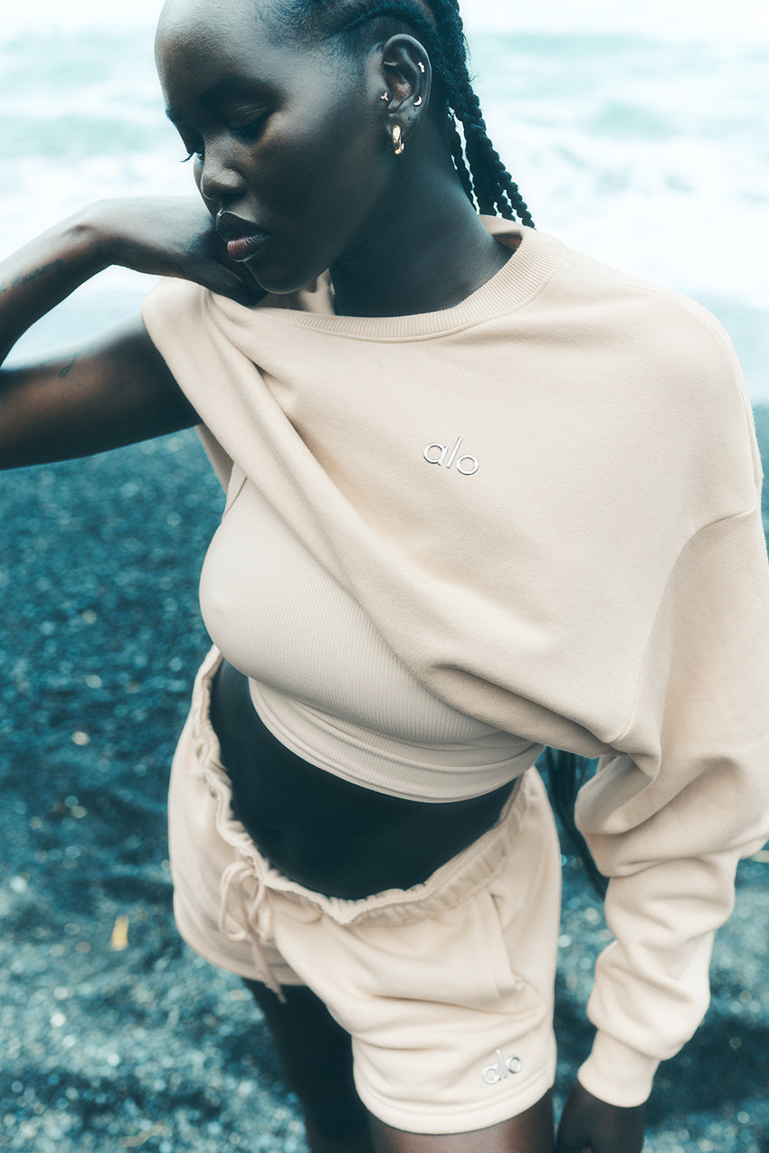 Accolade Crew Neck Pullover - Black