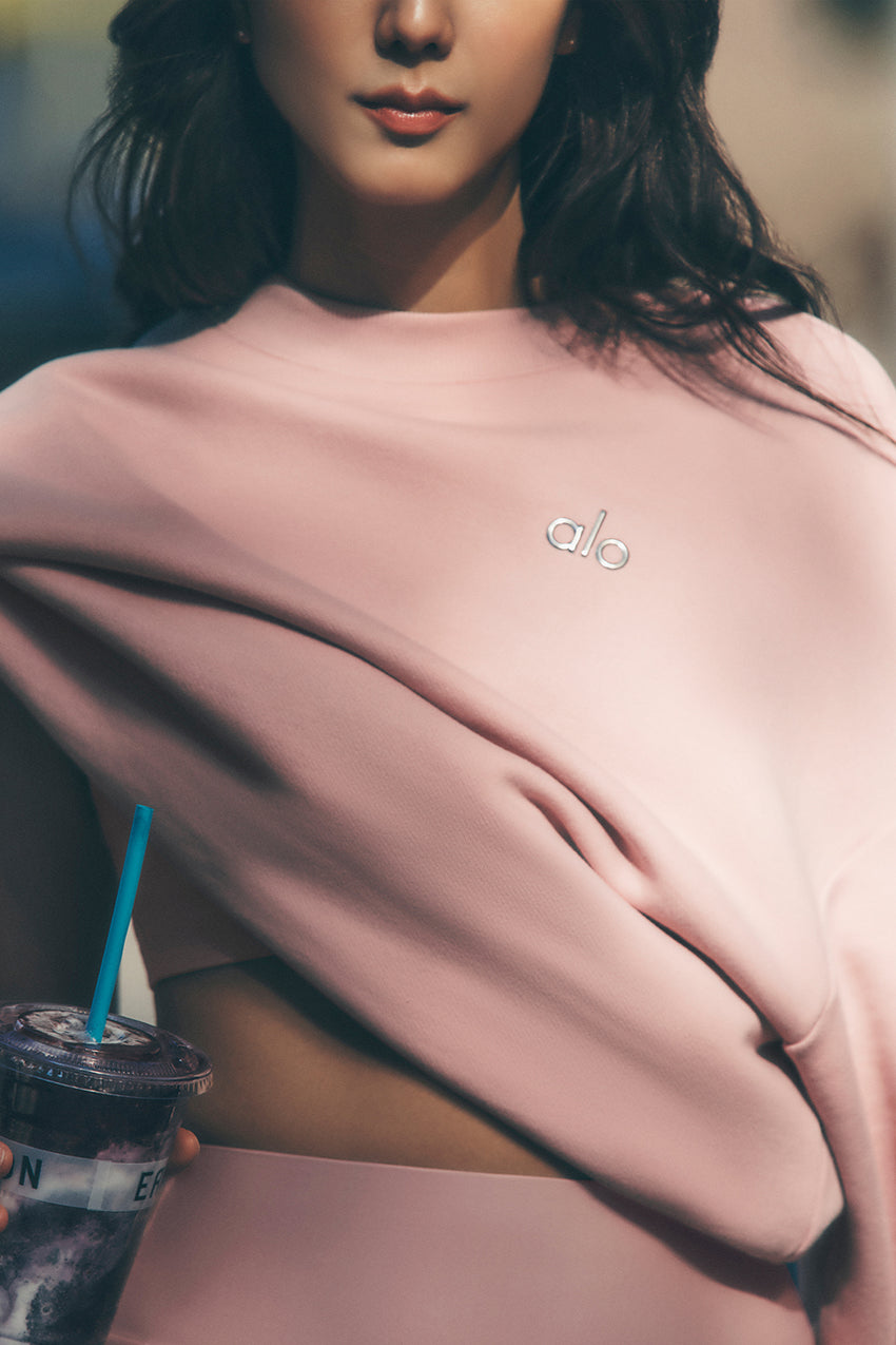 Accolade Crew Neck Pullover - Black
