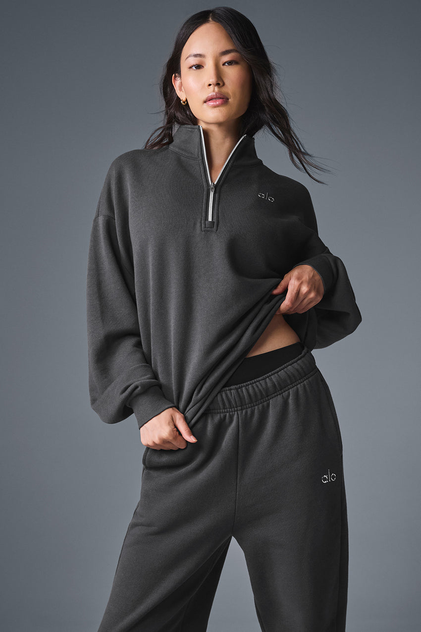Accolade 1/4 Zip Pullover - Black