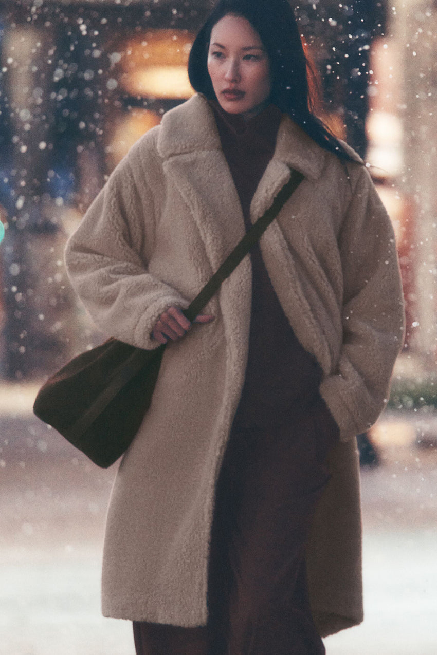 Oversized Sherpa Trench - Black