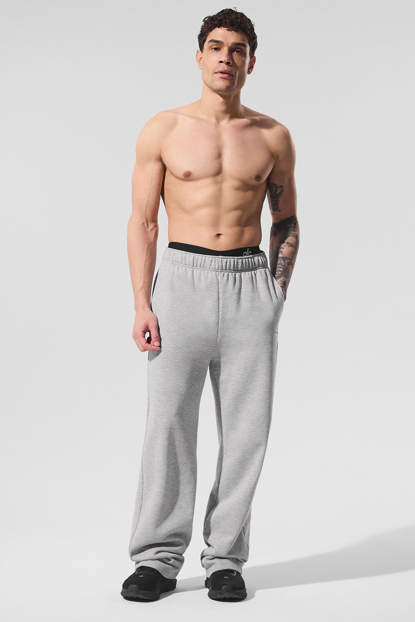 Accolade Straight Leg Sweatpant - Black