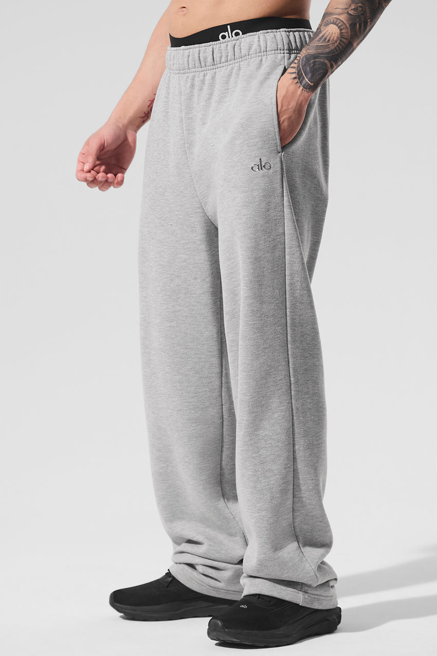 Accolade Straight Leg Sweatpant - Black
