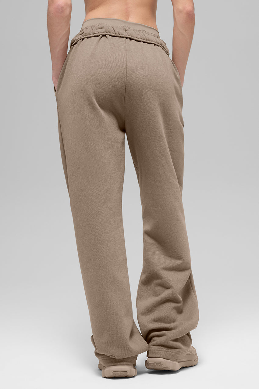 Accolade Straight Leg Sweatpant - Black