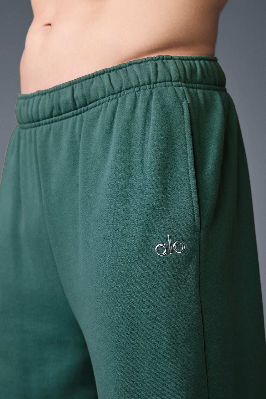 Accolade Straight Leg Sweatpant - Black
