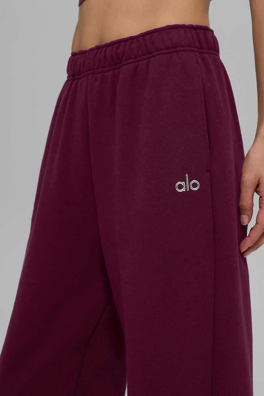 Accolade Straight Leg Sweatpant - Black