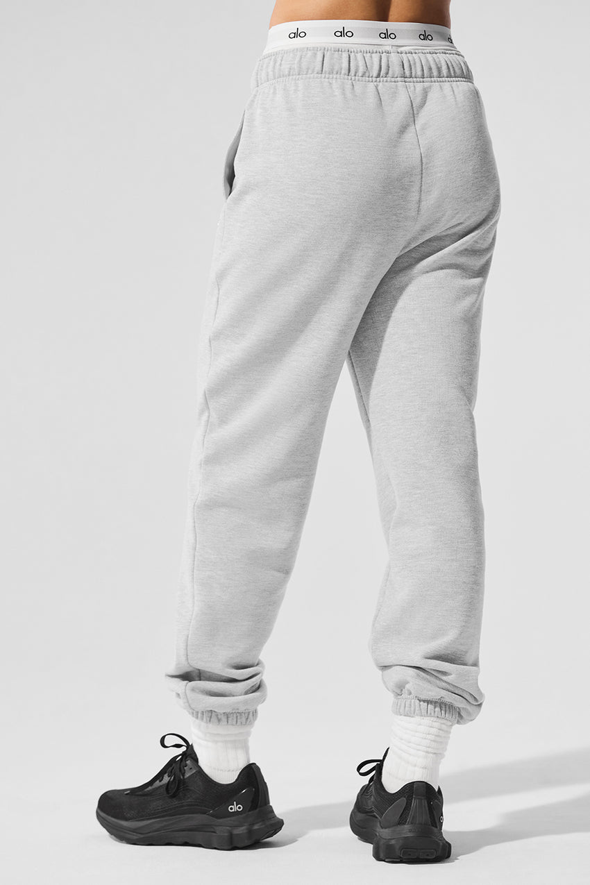 Accolade Sweatpant - Black
