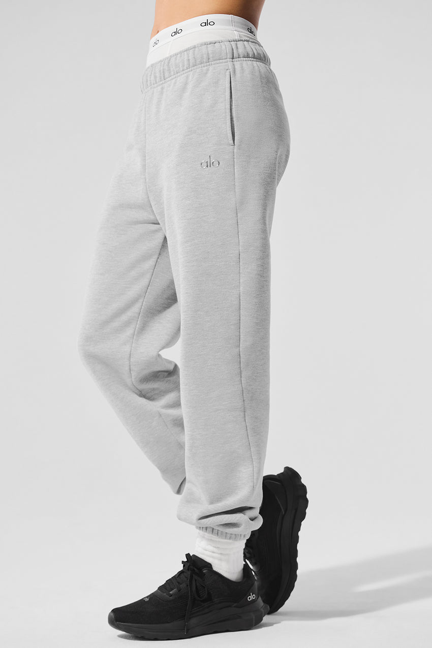 Accolade Sweatpant - Black