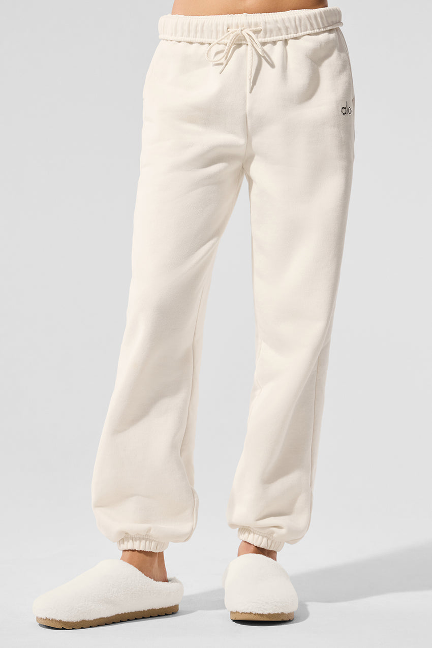 Accolade Sweatpant - Black