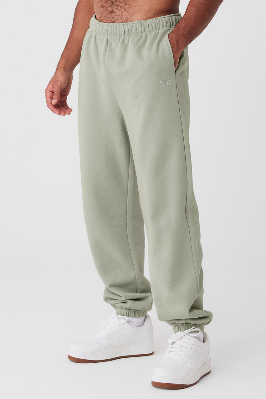Accolade Sweatpant - Black