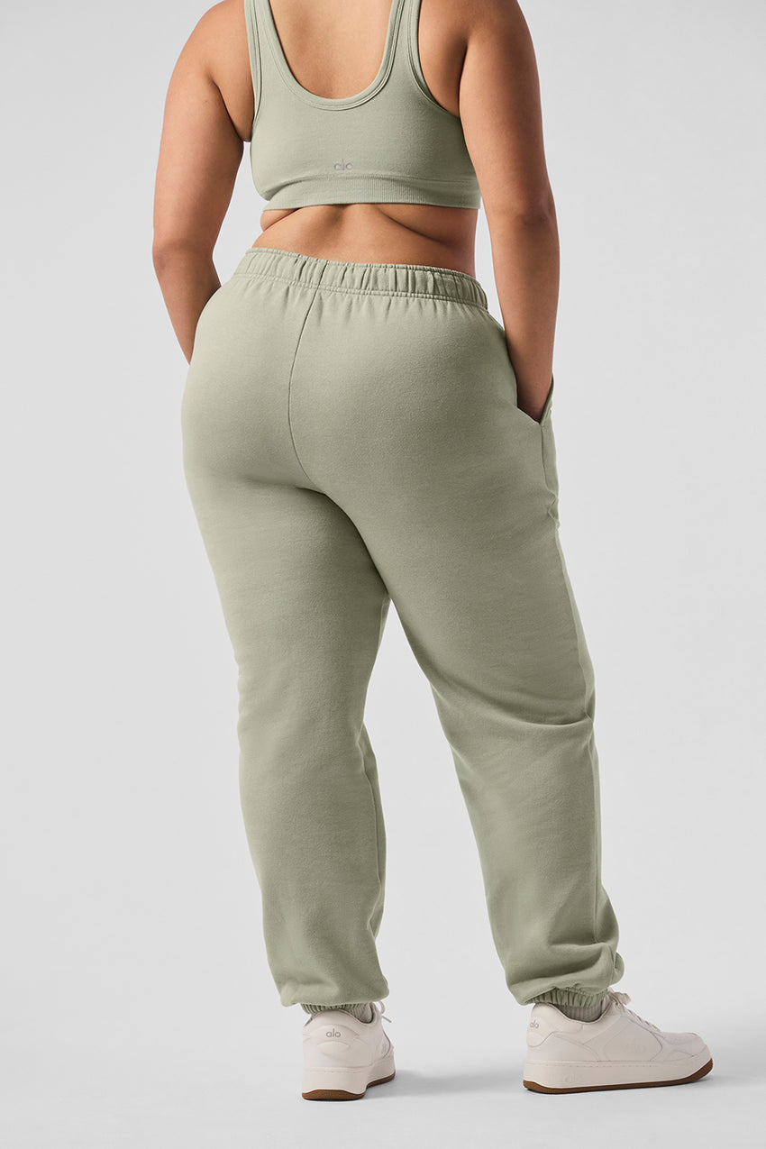 Accolade Sweatpant - Black