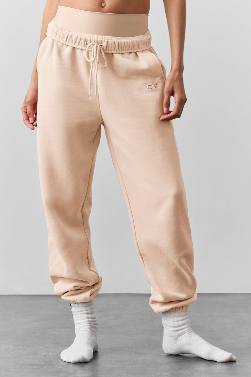 Accolade Sweatpant - Black
