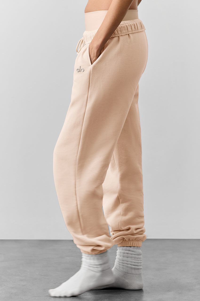 Accolade Sweatpant - Black