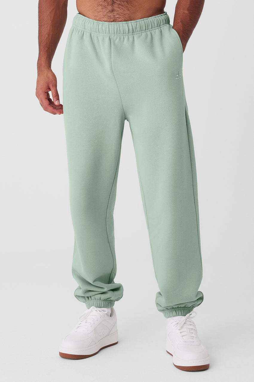 Accolade Sweatpant - Black