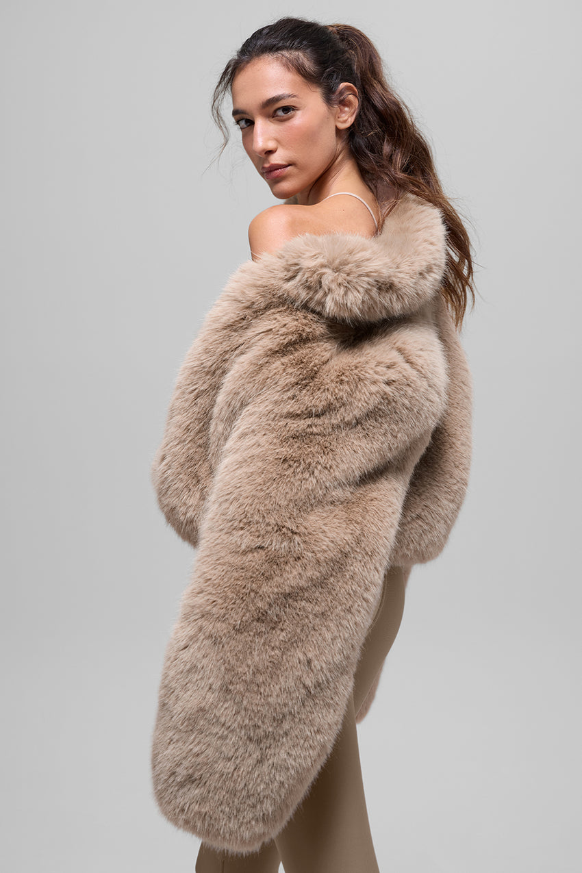 Opulent Faux Fur Cropped Jacket - Ivory