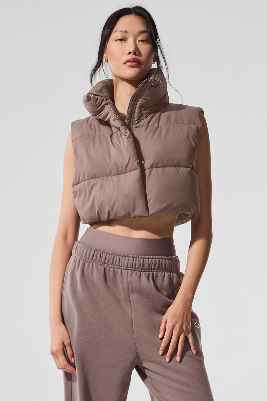 Cropped Gold Rush Puffer Vest - Black