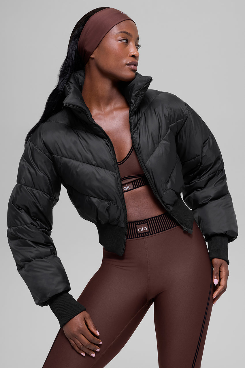 Cropped Atmosphere Puffer - Black