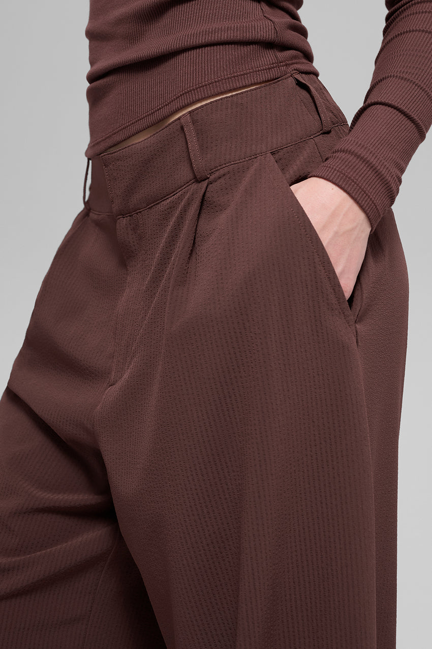 High-Waist Dreamscape Trouser (Short) - Black