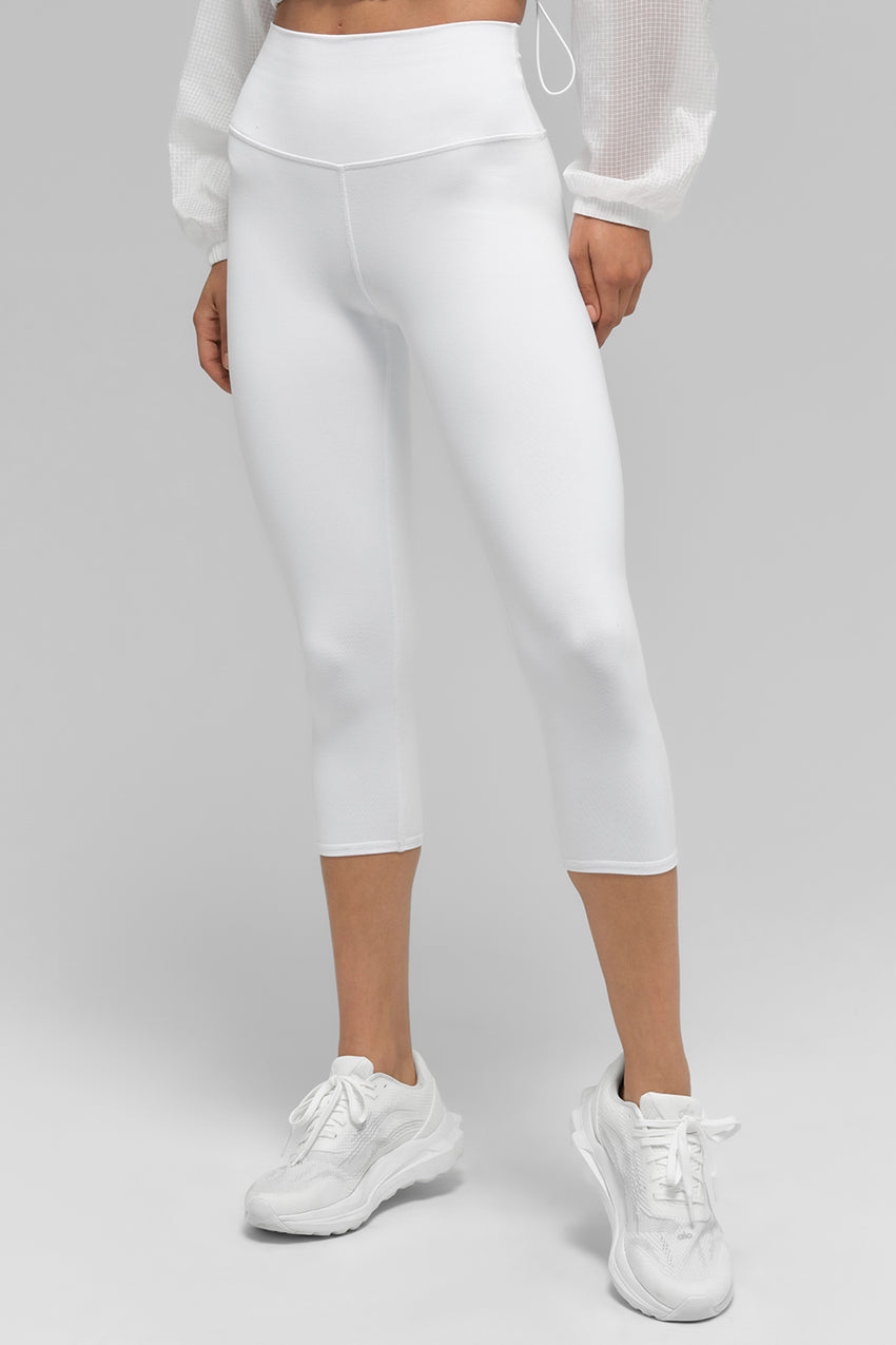 High-Waist Airbrush Capri - Black