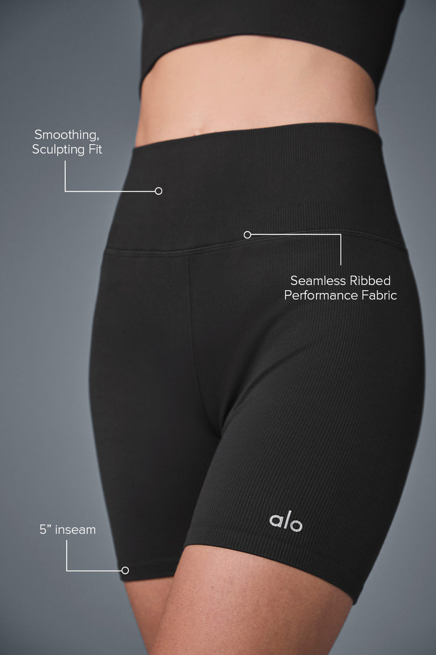 5" Seamless Ribbed Favorite Short - Black