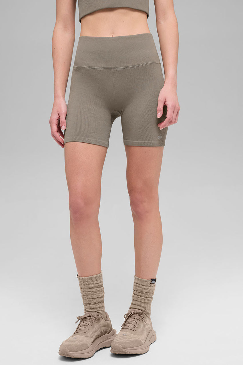 5" Seamless Ribbed Favorite Short - Black